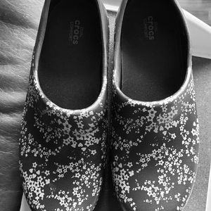 Size 10 Crocs Neria Pro Dual Comfort